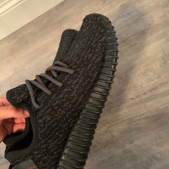 Yeezy Boost 350 Pirate Black - Picture 3 of 4